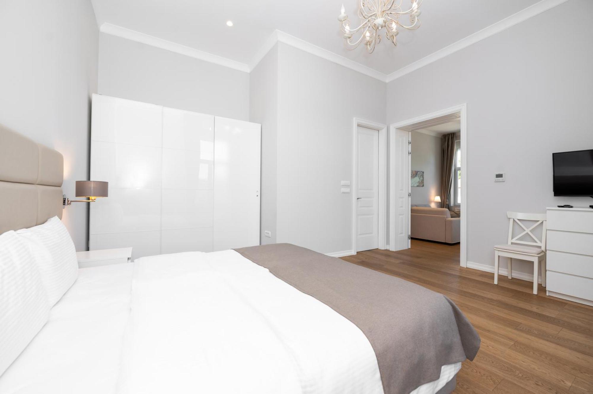 Slavija Fontana Lux Apartments Belgrado Esterno foto