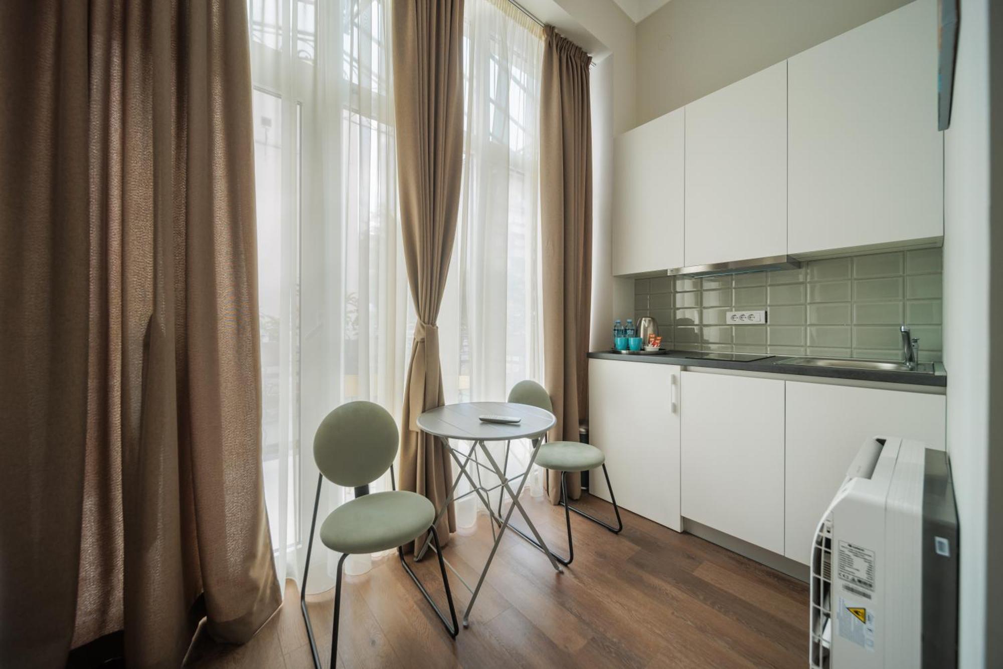 Slavija Fontana Lux Apartments Belgrado Esterno foto