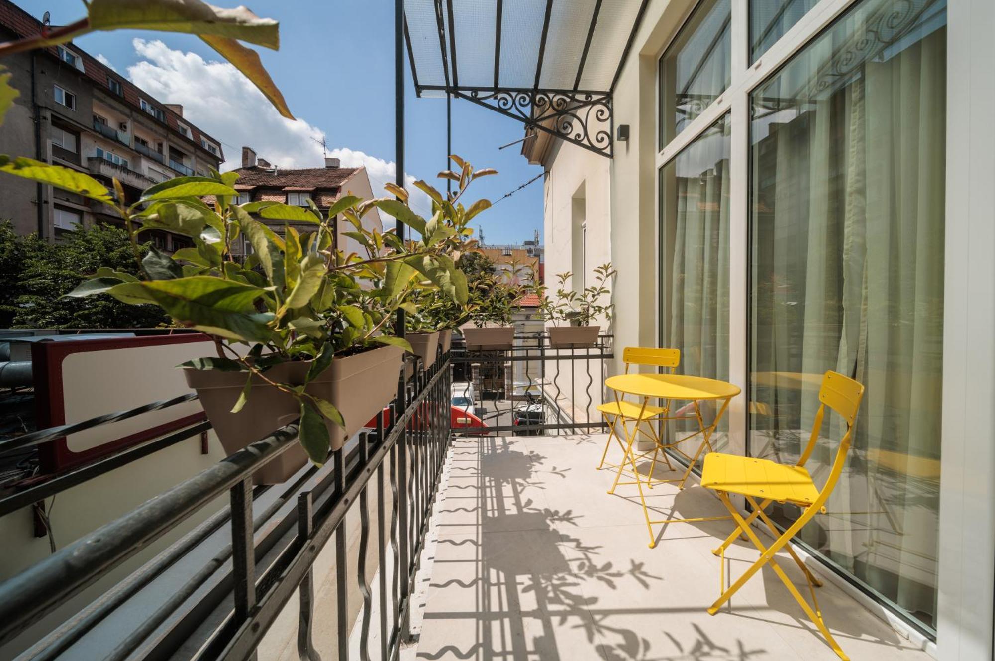 Slavija Fontana Lux Apartments Belgrado Esterno foto