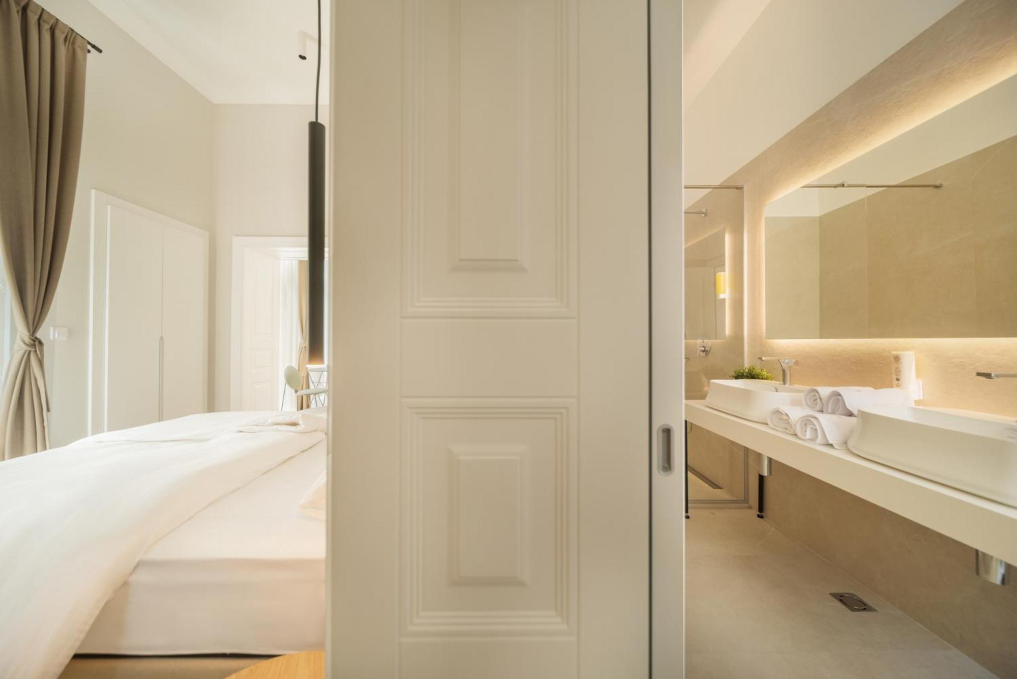Slavija Fontana Lux Apartments Belgrado Esterno foto