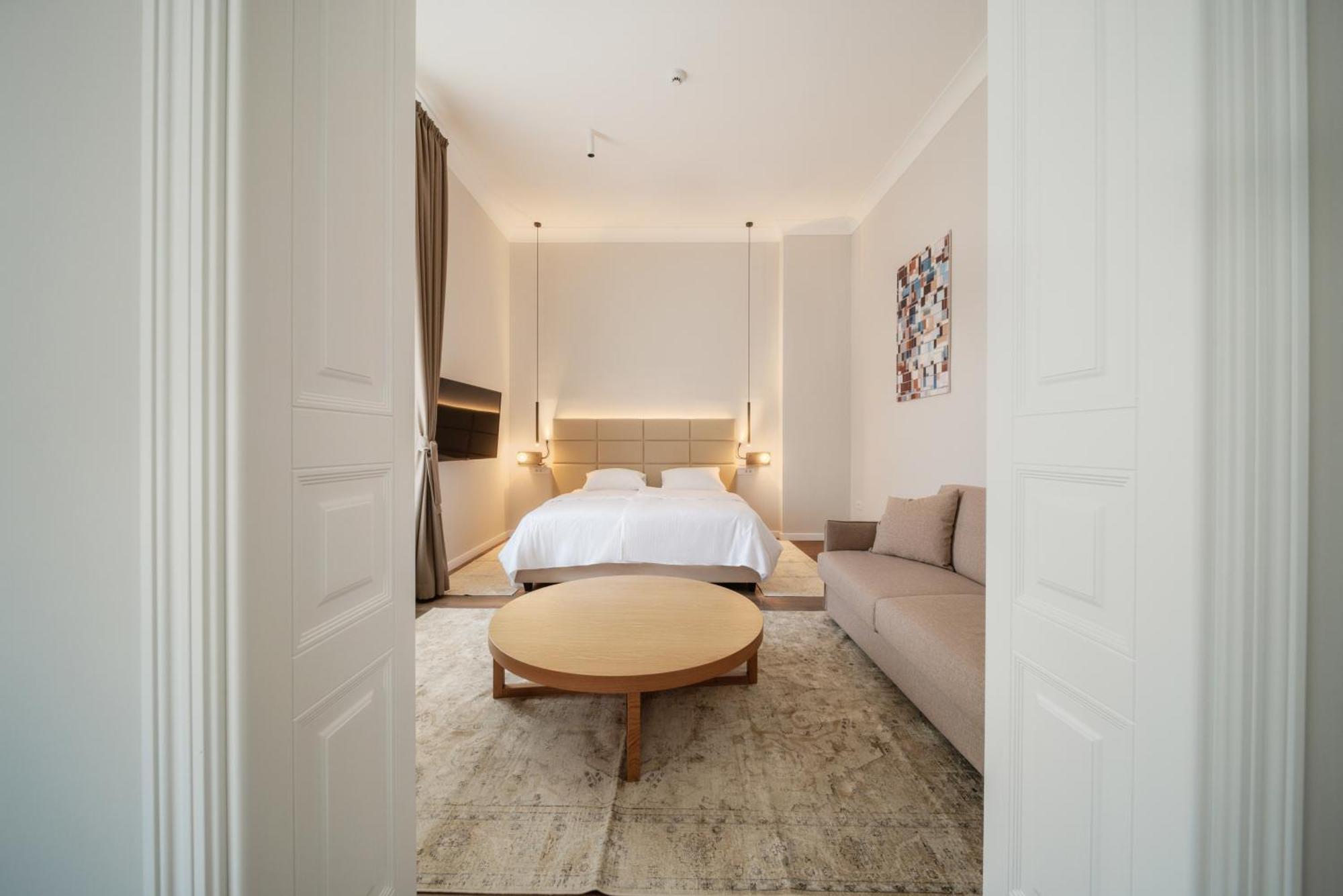 Slavija Fontana Lux Apartments Belgrado Esterno foto